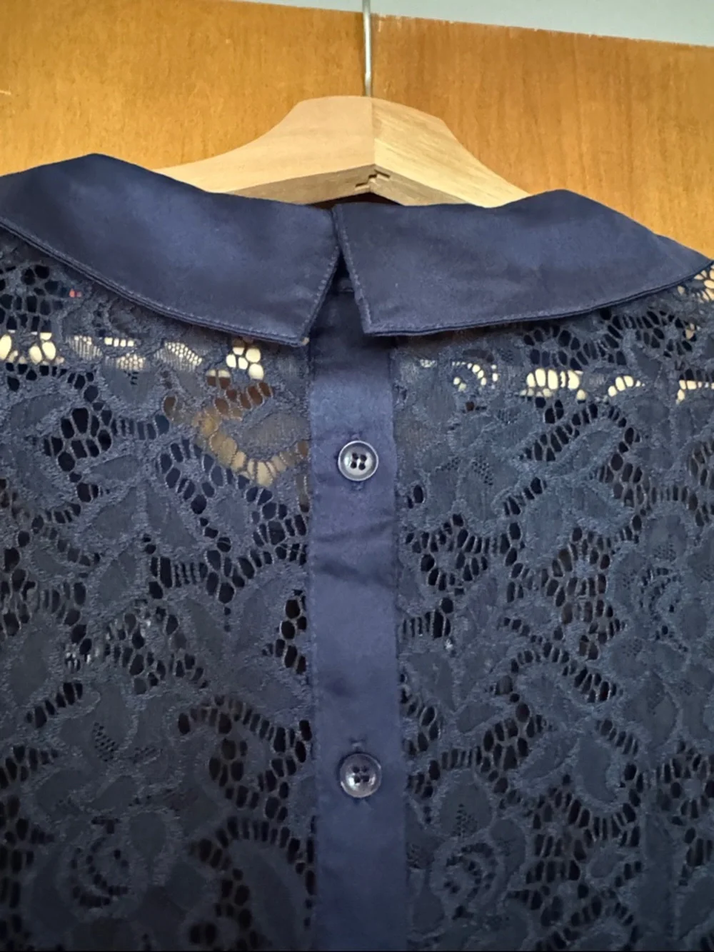 NWOT ModCloth Size XL Navy Lace Long-Sleeve Blouse with Peter Pan Collar - Picture 4 of 6